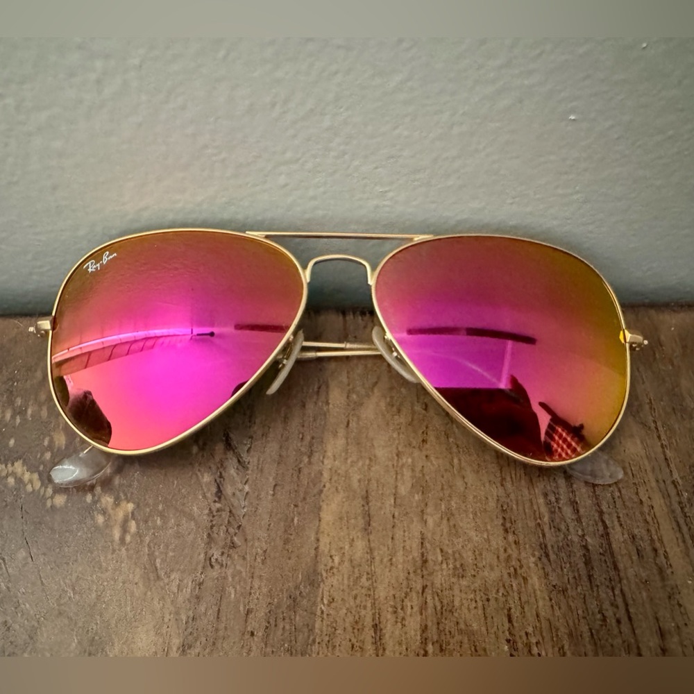 Pink mirrored Ray bans